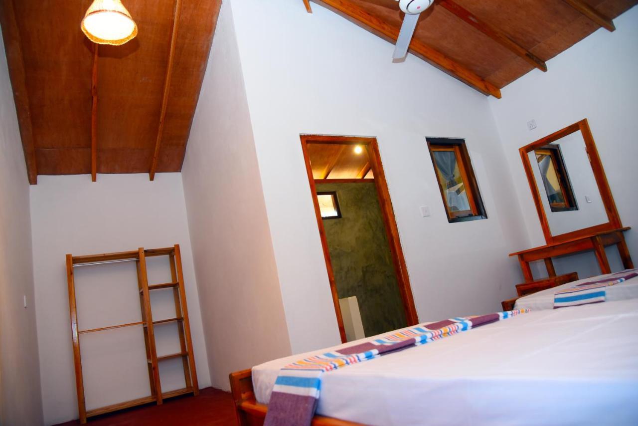 Prime Surfers Bungalow Arugam Bay Esterno foto