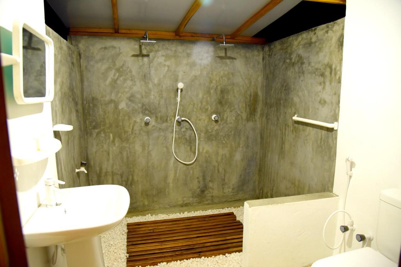 Prime Surfers Bungalow Arugam Bay Esterno foto